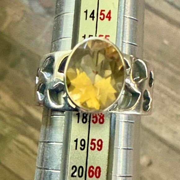 Stunning Faceted Genuine Solitaire Citrine Statement Ring 8 - Picture 5 of 8